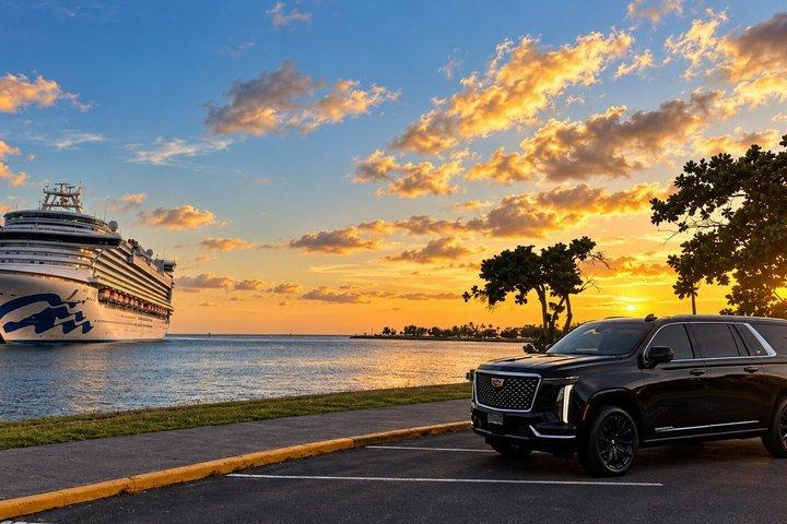 Privat luksus SUV-transfer til Honolulu Lufthavn & Cruisehavn