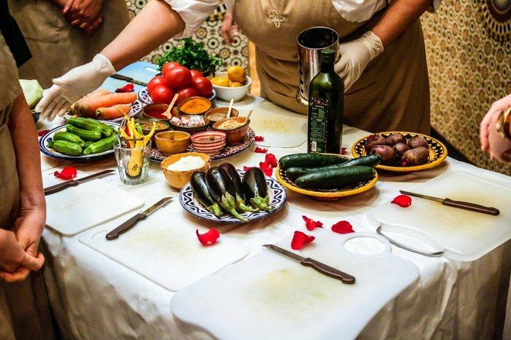 Moroccan Cooking Class and Lunch in a Traditional Riad