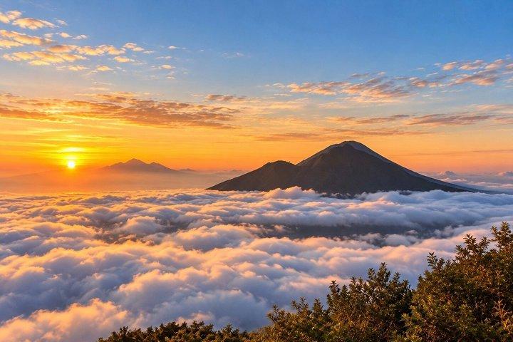 Mount Batur Sunrise Trekking – Private Tour with Breakfast