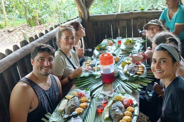 360° Jungle Day Tour Expedition Amazonia Ecuador rainforest