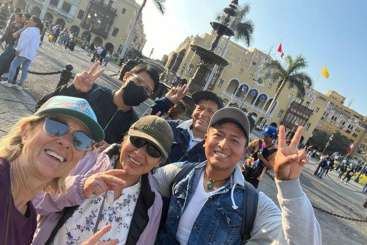 リマ 現地ツアー（パチャカマク + 市内観光 + マジックウォーターショー）