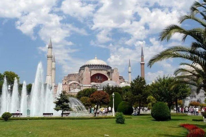 Visite privée de 8 heures d'Istanbul avec un guide hispanophone