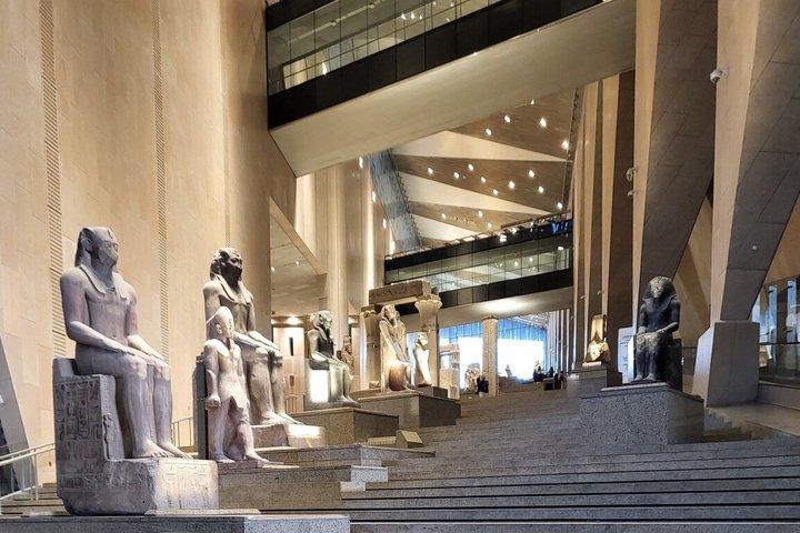 マルサ・アラム・プライベートツアーからカイロ・ピラミッドへ 、新GM博物館