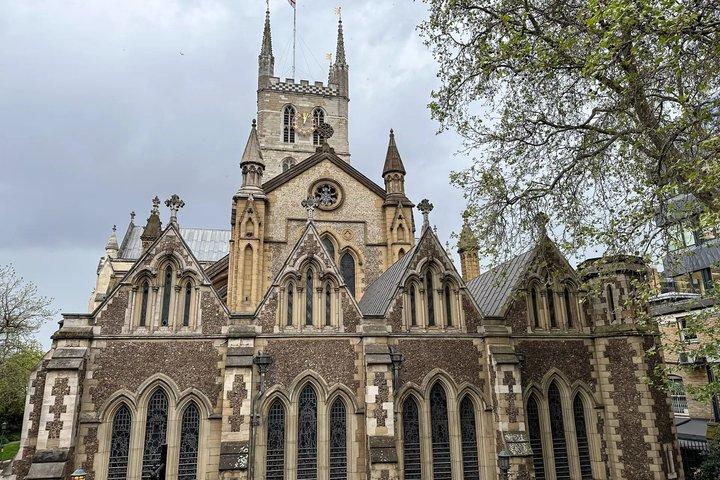 ロンドンの幽霊スポット サウスワーク自習ゴーストツアー
