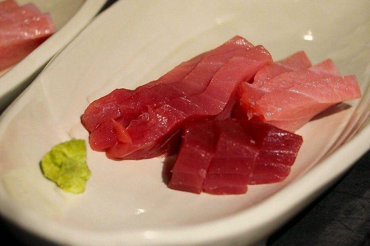 東京：無制限寿司＆ドリンク付きマグロカットショー