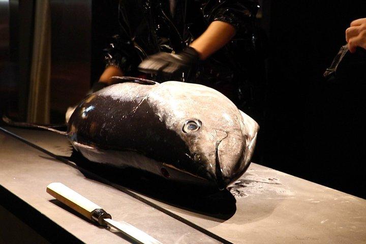 東京：無制限寿司＆ドリンク付きマグロカットショー