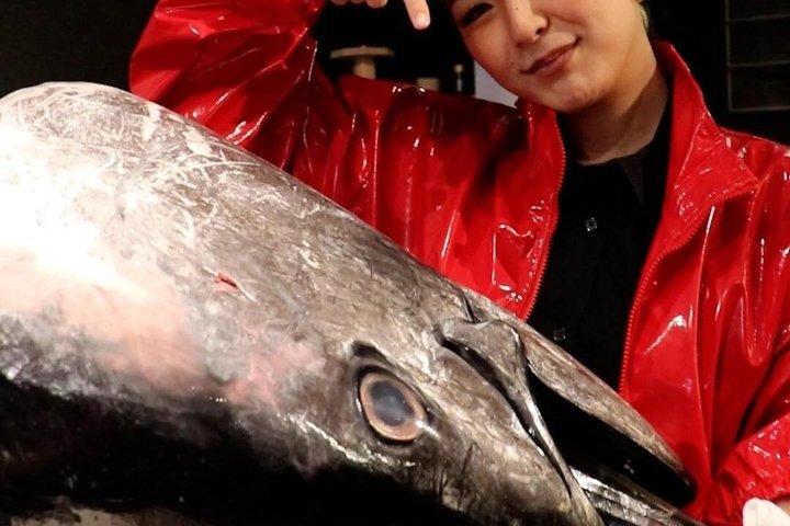 東京：無制限寿司＆ドリンク付きマグロカットショー