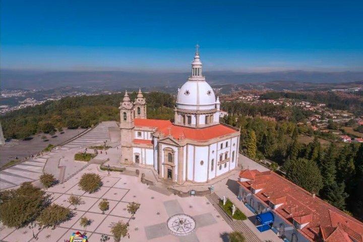 Braga: Private Tour with Bom Jesus & Sameiro and more!