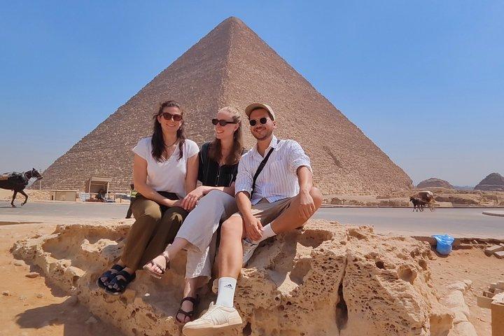 Giza Pyramids & Sphinx Private Tour with Egyptologist guide