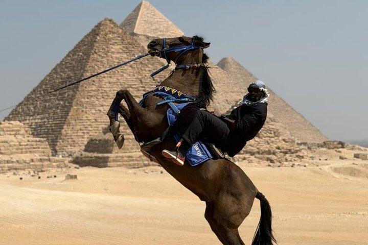Giza Pyramids & Sphinx Private Tour with Egyptologist guide