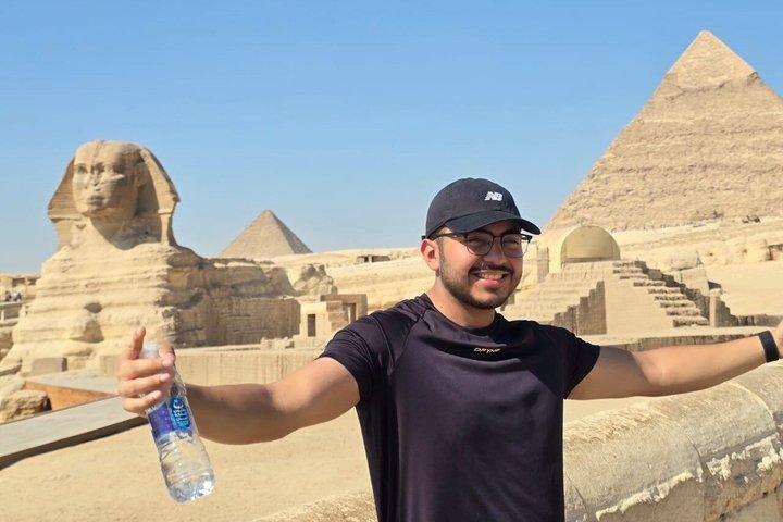 Giza Pyramids & Sphinx Private Tour with Egyptologist guide