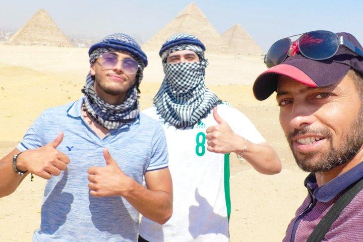 Giza Pyramids & Sphinx Private Tour with Egyptologist guide