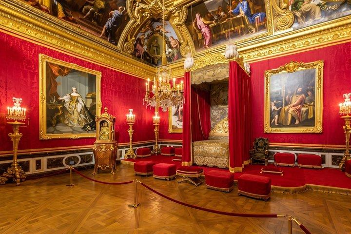 Magtens Ritual: Tur i Versailles Slot