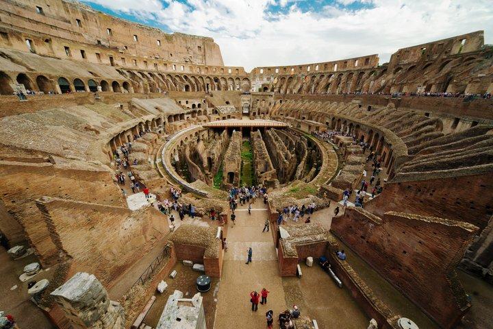 Rome Essentials Pass with Colosseum, Vatican, Pantheon & tour