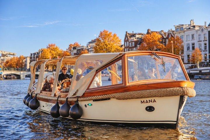 Amsterdam 2hour small group canal cruise with snacks & opt drinks