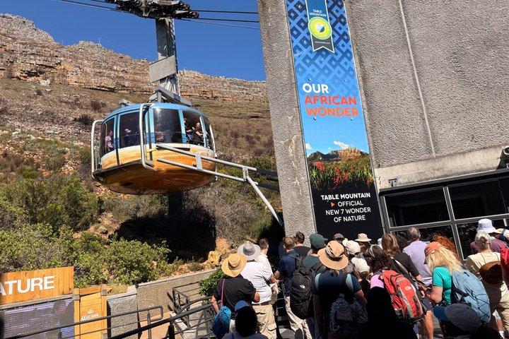 Half-Day Table Mountain Tour | Fast Track Skipped Queue Service