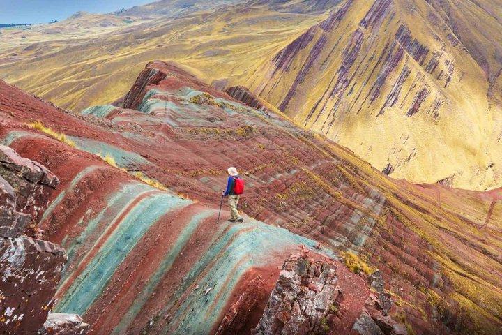 Group excursion Pallay Punchu 1 Day tour with meals/from Cusco