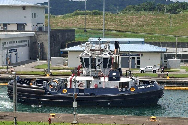 パナマ運河を訪れて、その歴史と文化遺産に触れてみよう。