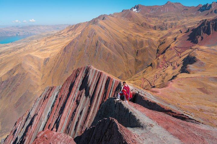 Pallay Punchu Full Day Private Tour from Cusco