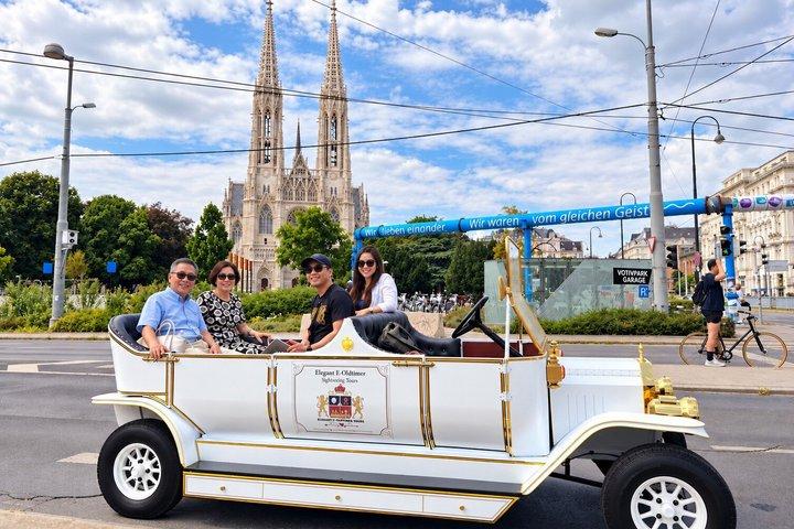 Tour della Chiesa di Vienna con Luxury E Old Timer