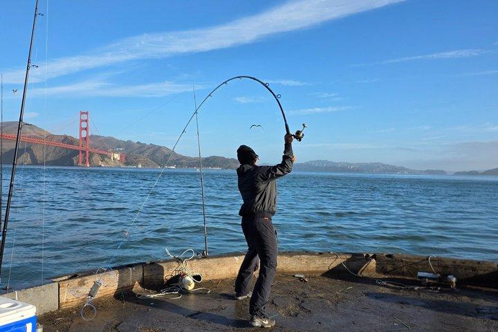 Catch Crab Under the Golden Gate Bridge