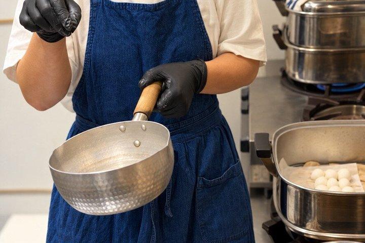 京都みたらし団子作りと日本語茶体験
