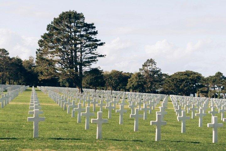 Normandy D Day Beaches Tour from Paris with Lunch