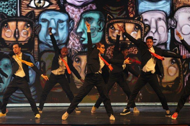 Roxy Dinner Show: The Premium Experience