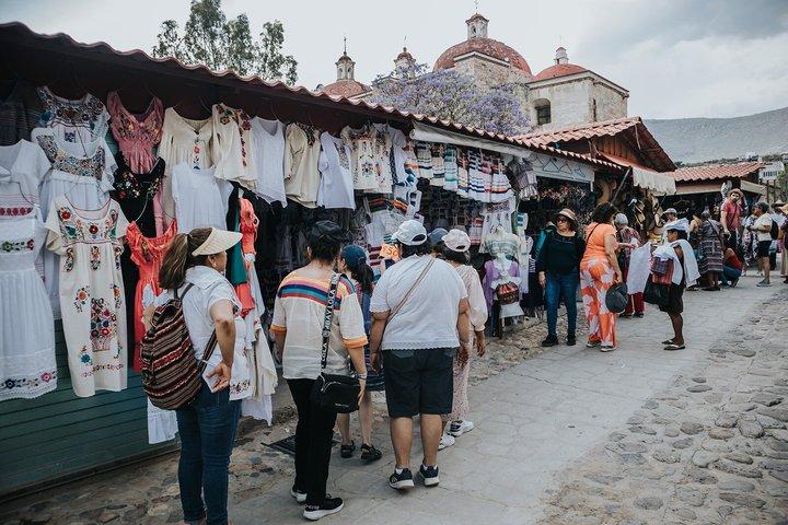 Mitla Express Guided Tour from Oaxaca
