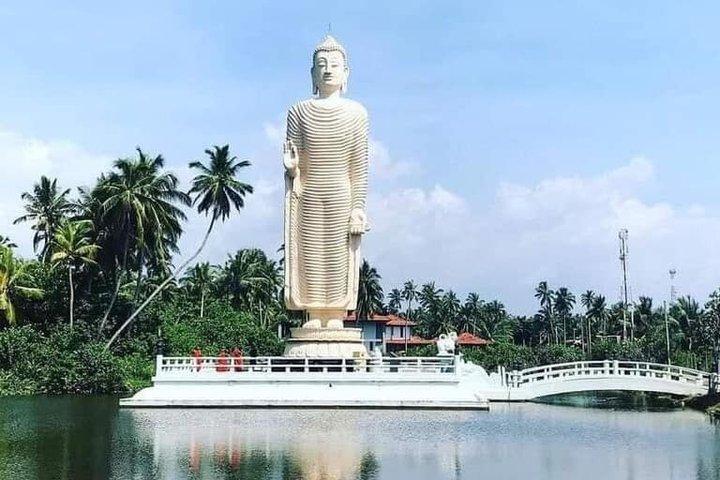 Hikkaduwa Day Excursion with a Licensed National Tourist Guide
