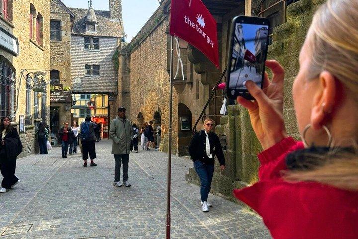 From Paris: Mont Saint-Michel Guided Day Trip with Entry