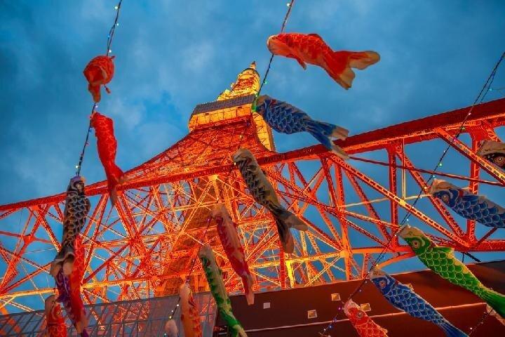東京タワー：日本の象徴的なランドマークと息をのむような街の景色