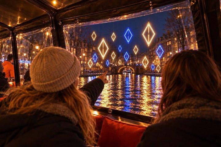 Amsterdam: German-Language Winter Light Canal Cruise
