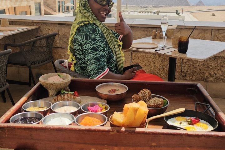Private Giza Pyramids tour, Khufu Restaurant Breakfast, Opt. GEM