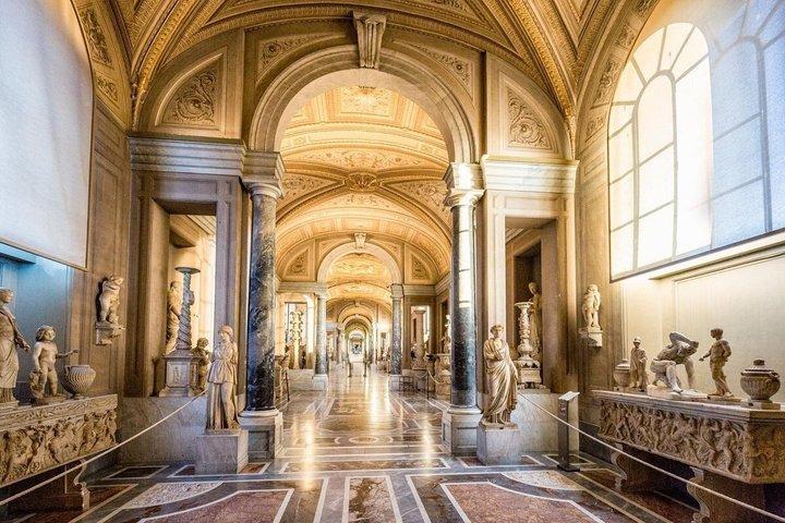 Vatican Museums and Sistine Chapel Entrance with Audio Guide