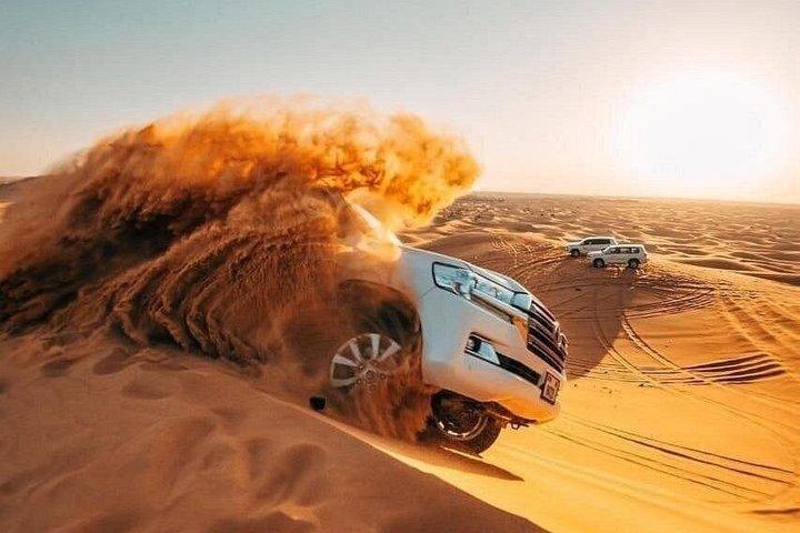 Sunrise view Dubai desert safari
