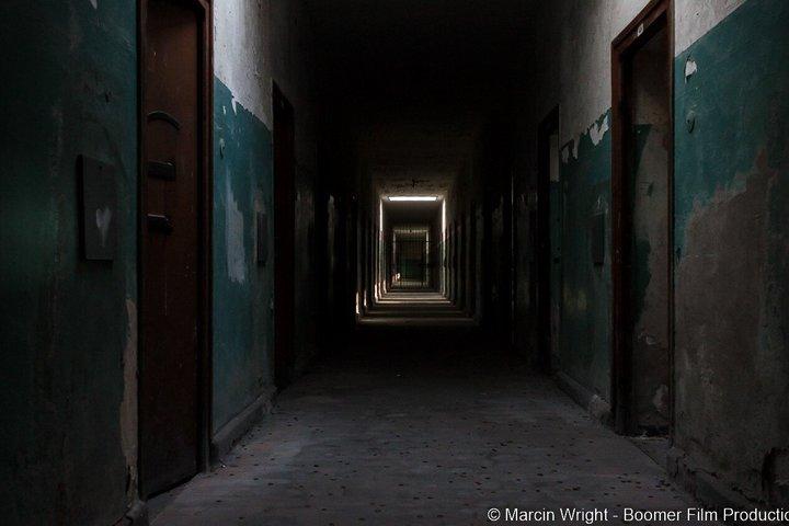 Dachau Memorial Tour from Munich: Early Start & Qualified Guide