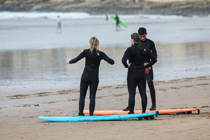 2-Hour Beginner Surf Lesson in Taghazout with Local Instructor