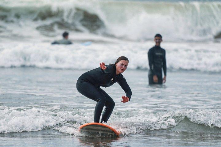 2-Hour Beginner Surf Lesson in Taghazout with Local Instructor
