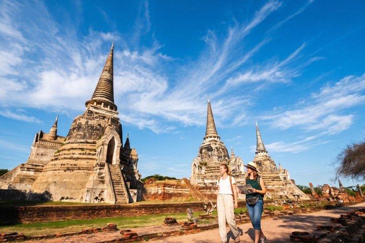 From Bangkok: Ayutthaya Temples Small Group Tour with Lunch