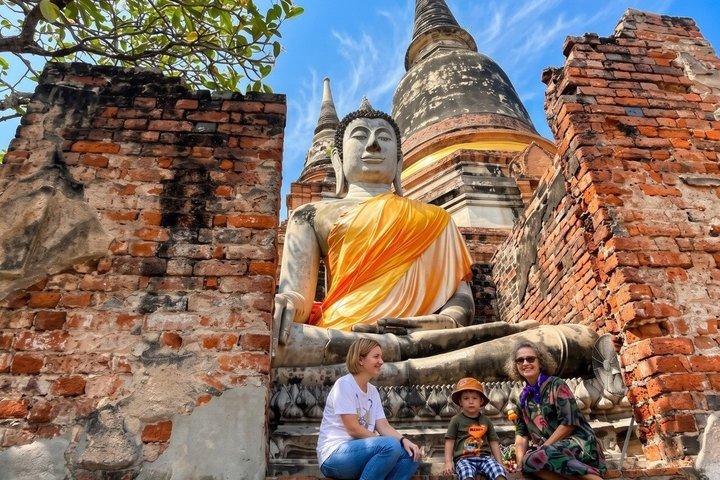 From Bangkok: Ayutthaya Temples Small Group Tour with Lunch