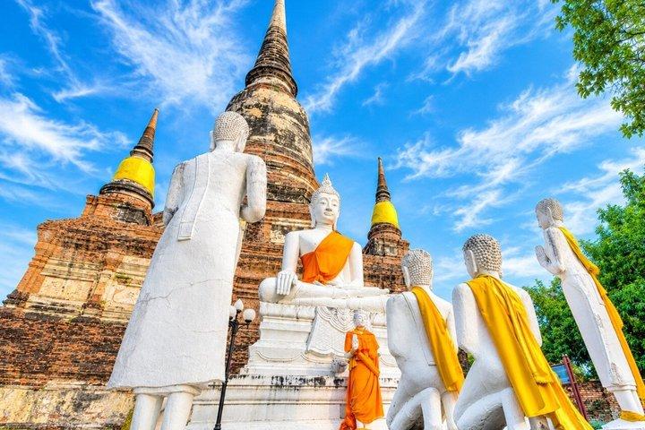 From Bangkok: Ayutthaya Temples Small Group Tour with Lunch