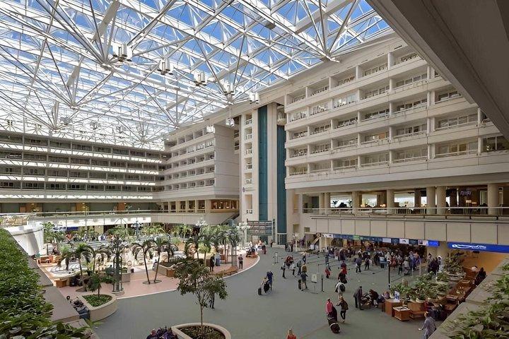 オーランド空港MCOからのプライベート送迎、ホテルシャトル