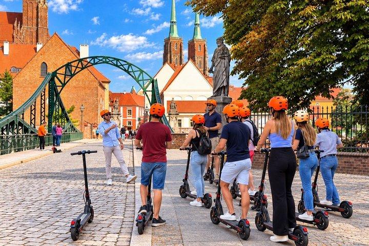 Wrocław E-Scooter Tour: Guidad (1,5h eller 3,5h)