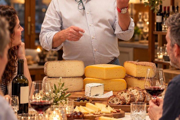 Spanish evening cheese tour with wine