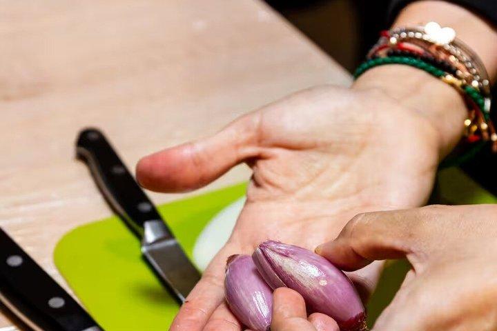 Paris Small Group Hands-On Cooking Class with Cordon Bleu Chef