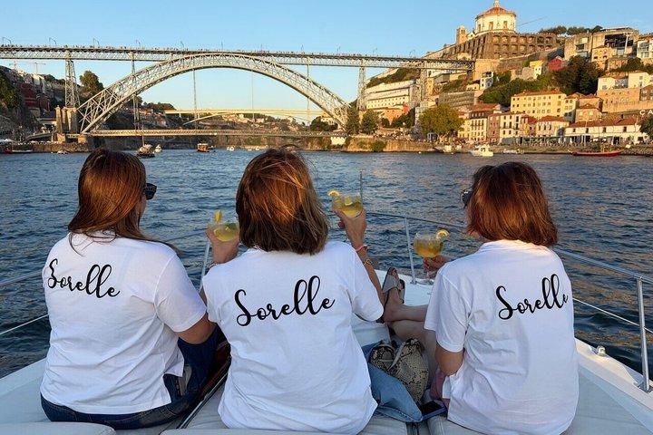 Crucero de Yate al Atardecer y de Día en Oporto - 7 Puentes y Vino de Oporto