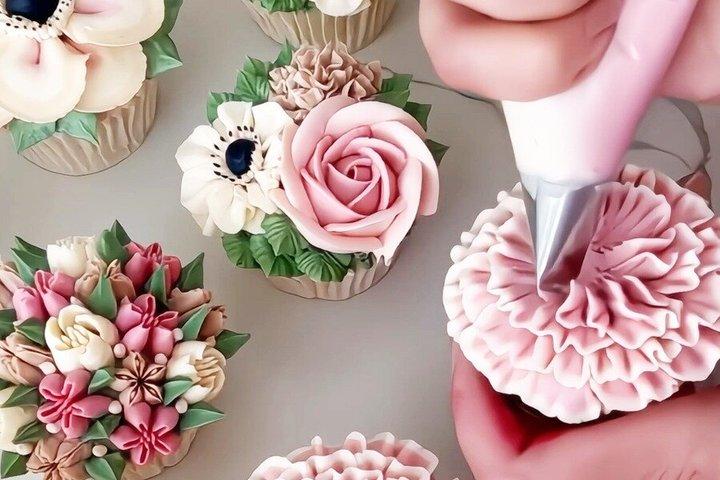 Begynder Cupcake Dekoreringsklasse Buttercream Blomster Piping
