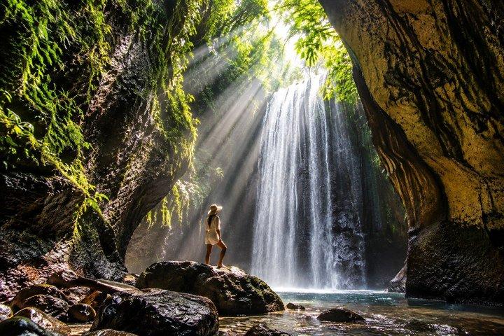 Lempuyang Temple, Waterfalls & Tegalalang Full-Day Tour