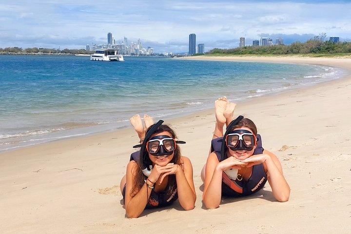 Gold Coast Kayaking & Snorkelling Tour (2.5 Hours)